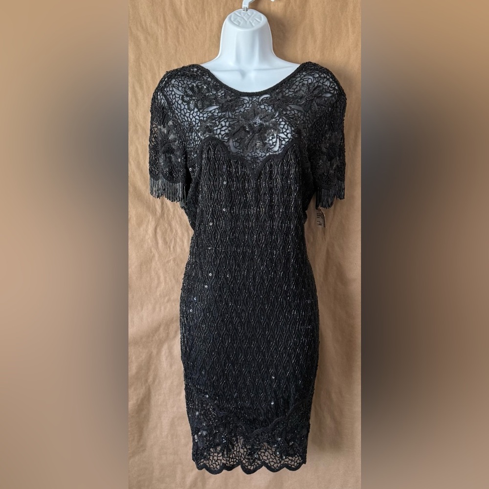 Naeem Khan Riazee Collection. Saks. Vintage w/ tags. Large. Black beaded dress